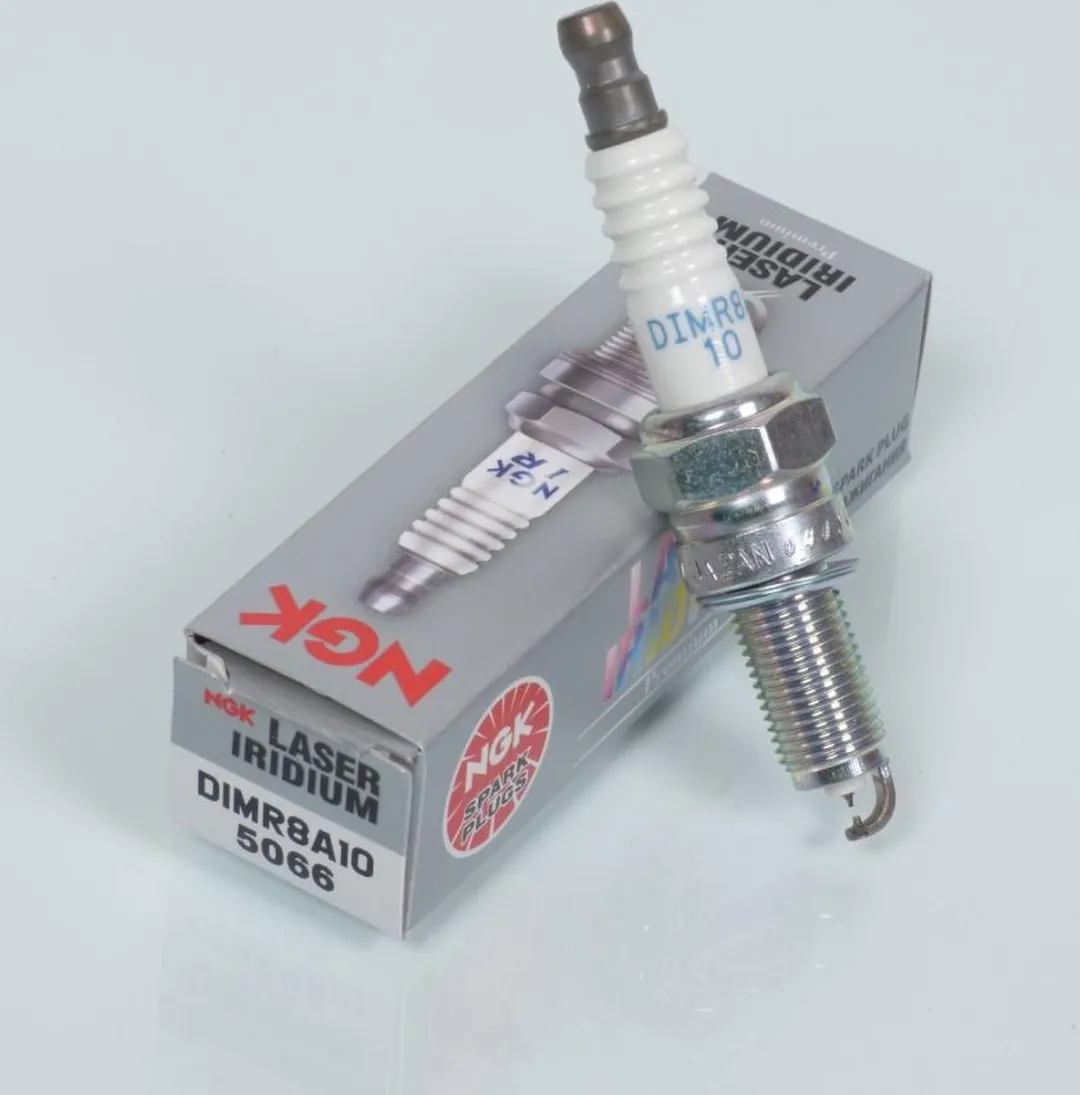 NGK DIMR8A10 Bougie