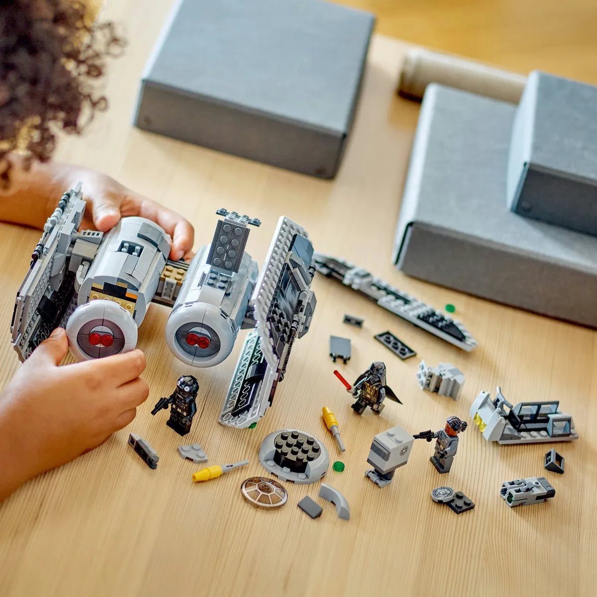 LEGO Star Wars TIE Bomber 75347 Modelbouwset - 3 Minifiguren