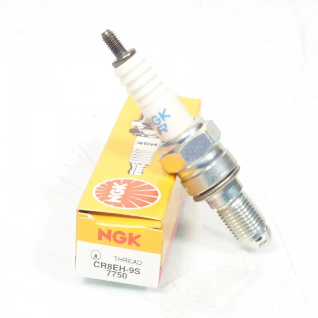 NGK CR8EH-9S Bougie