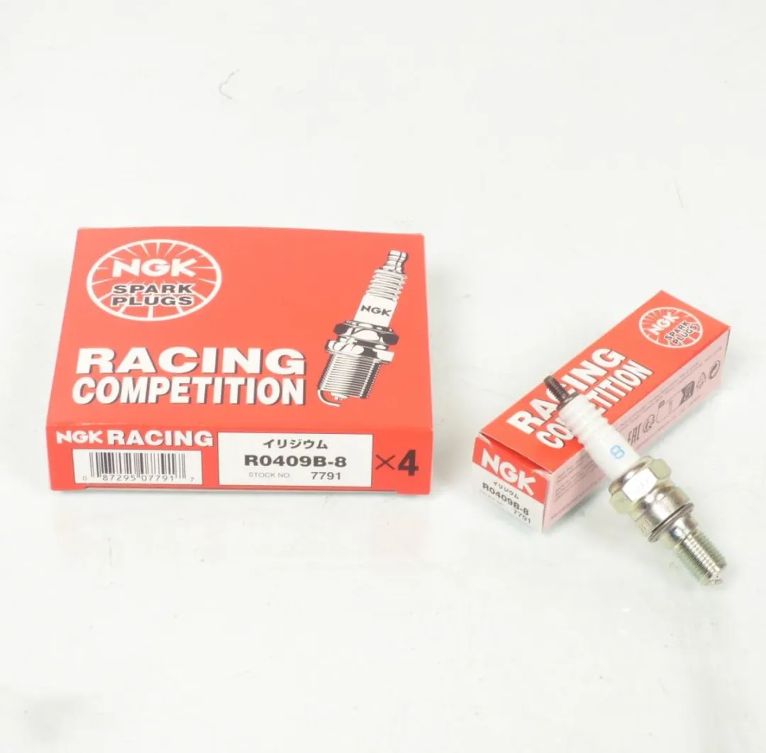 NGK Bougie CRF R0409B-8 250cc