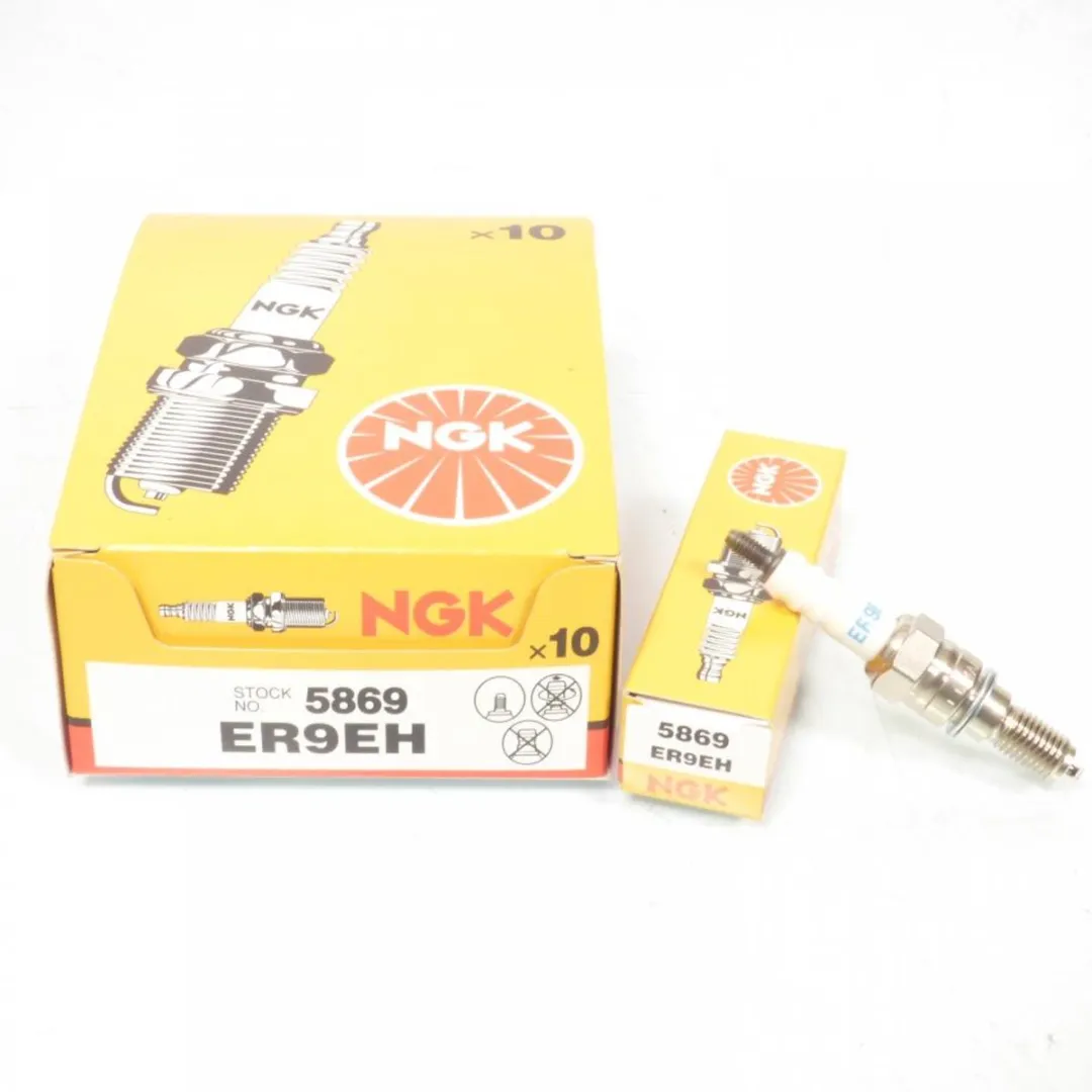 NGK Bougie ER9EH voor Honda VFR 400