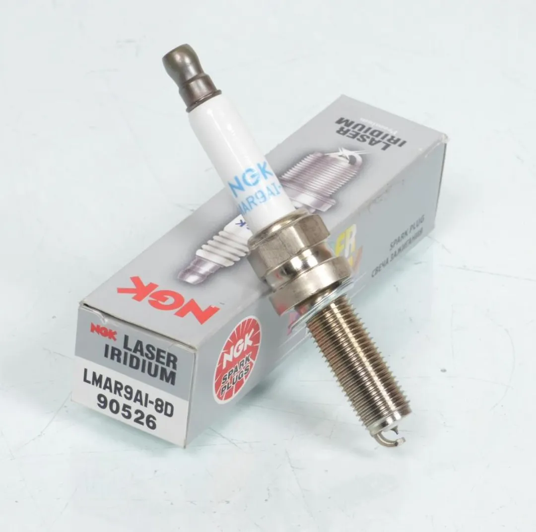 NGK Bougie LMAR9AI-8D