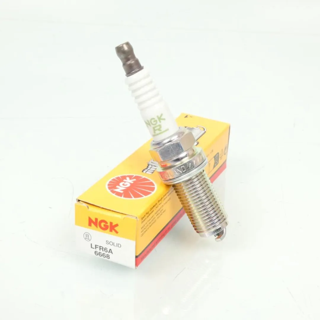 NGK LFR6A Bougie - Wit