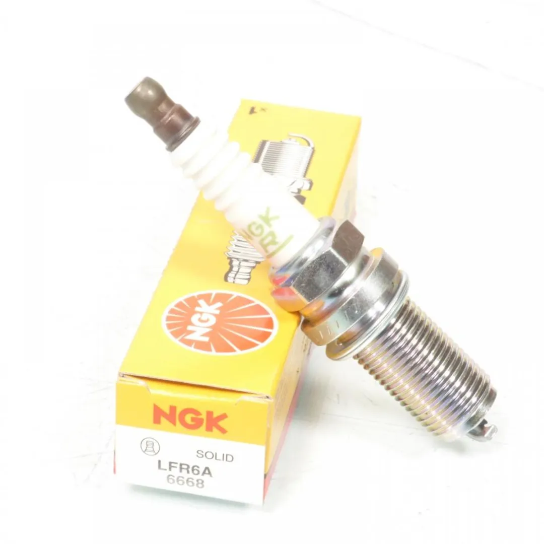 NGK LFR6A Bougie - Wit
