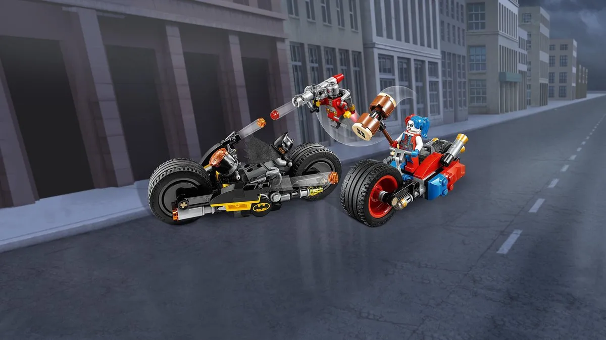LEGO Super Heroes Batman Gotham City Motorjacht 76053 - 224 Stukken - afbeelding 6 van 6