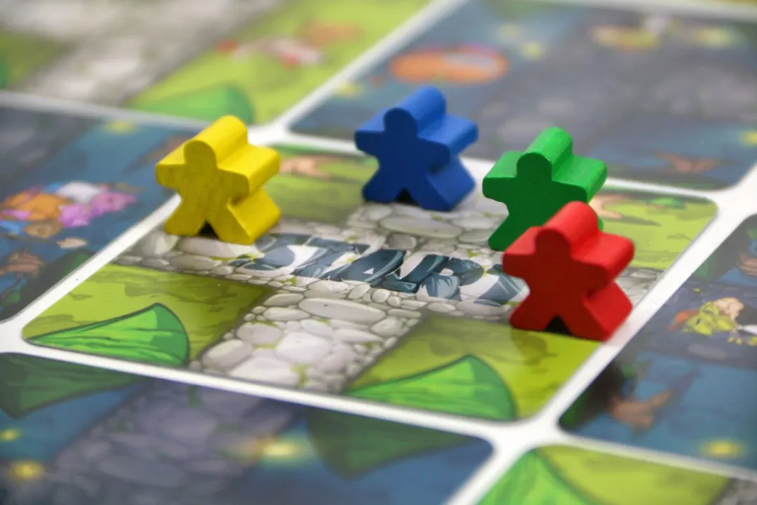 White Goblin Games Memorinth Familiespel - 2-4 spelers