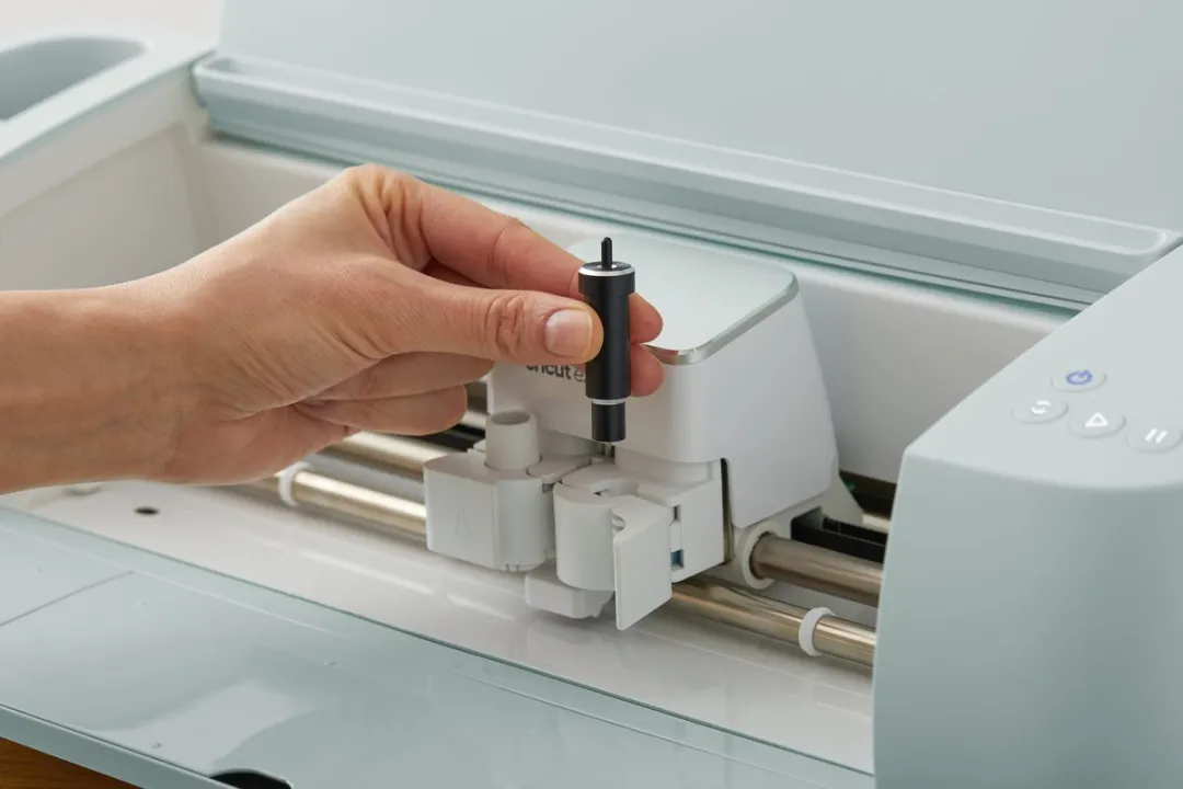Cricut Deep-Point Blade + Behuizing