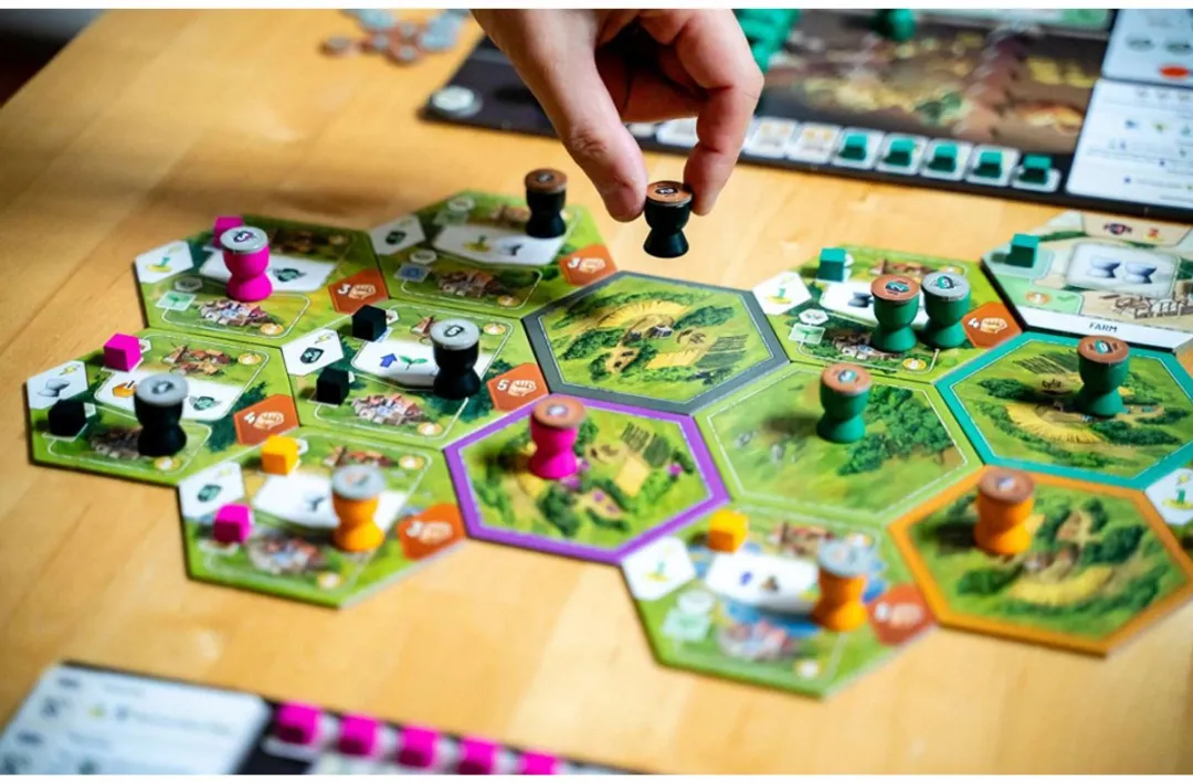 Capstone Beyond the Horizon BTH01 Strategisch Bordspel - 2-4 Spelers