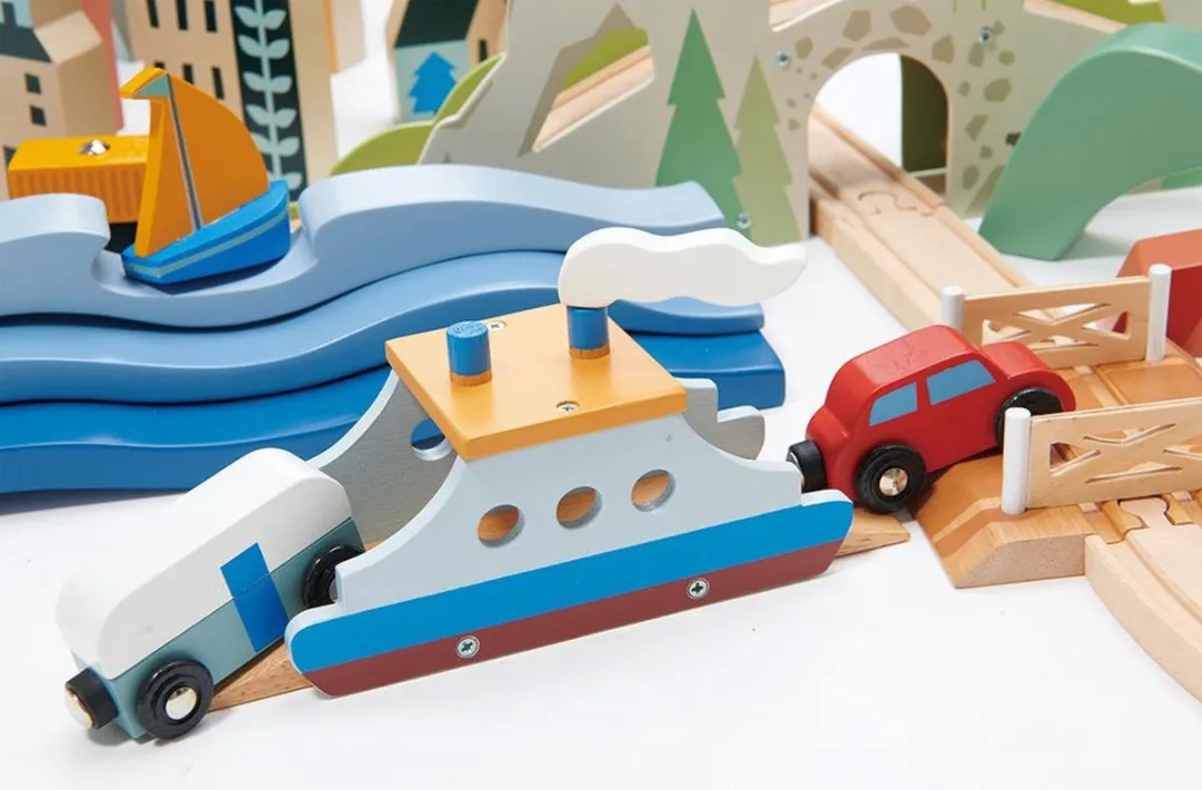 Tender Leaf Toys Treinset Mountain View 61-delig - 145cm