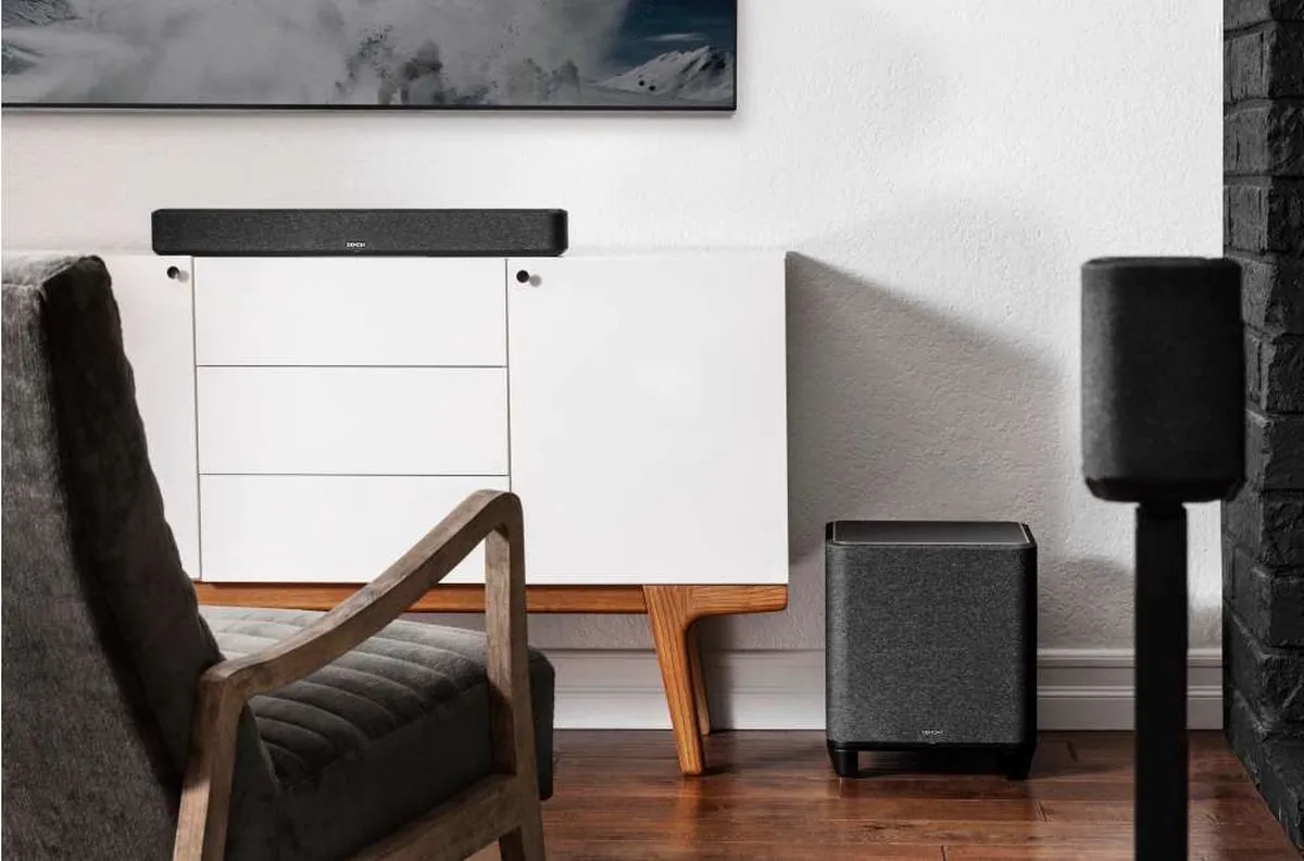 Denon Home Subwoofer HEOS Built-in - Krachtige bas - Via Wifi & Subwoofer met elke Denon Home speaker of soundbar te koppelen - Zwart