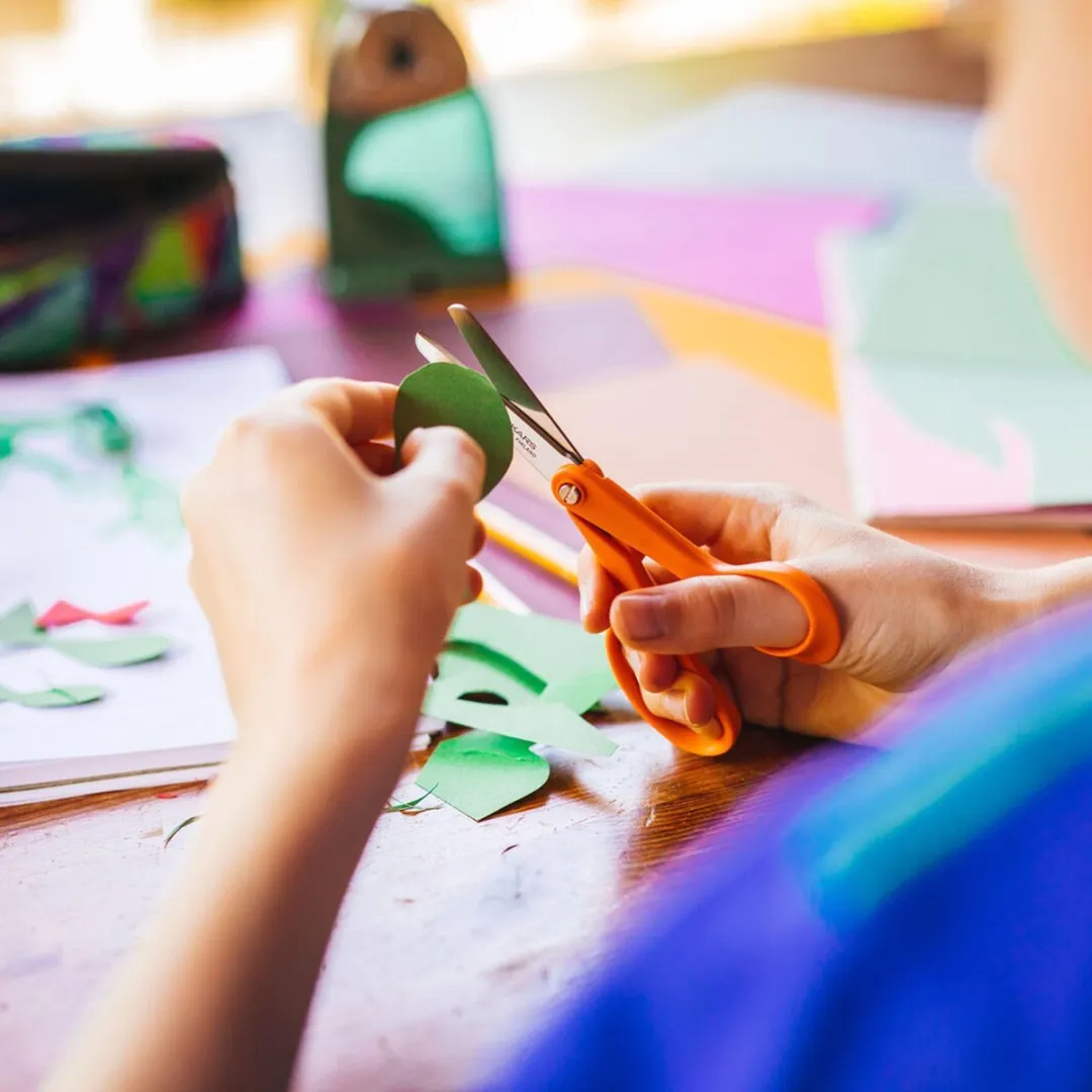 Fiskars Klassieke Kinderschaar 14cm - Rechtshandig - Oranje