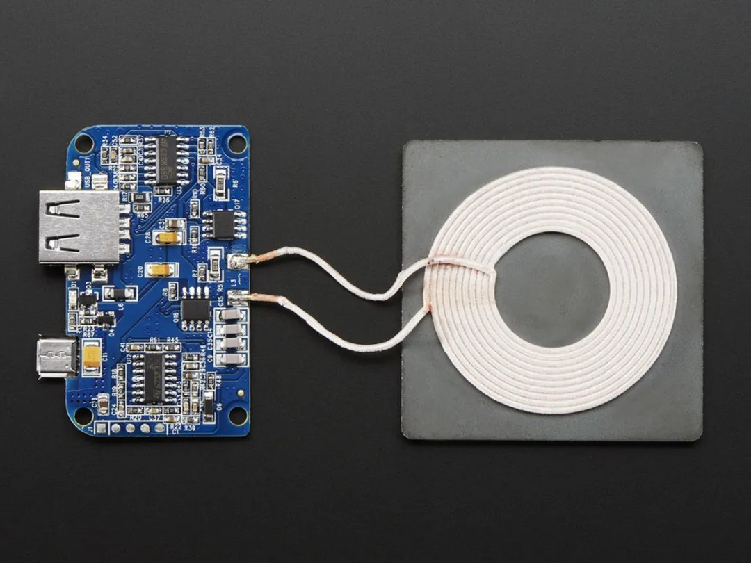 Adafruit Universal Qi Wireless Charger 2162 - Meerkleurig