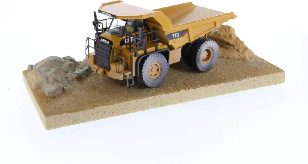 Caterpillar 770 Mining Truck 85756 - Diecast Masters - 1:50 - Weathered Version