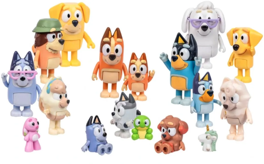 Moose Toys Bluey Speelset - 14 Figuren + 4 Accessoires