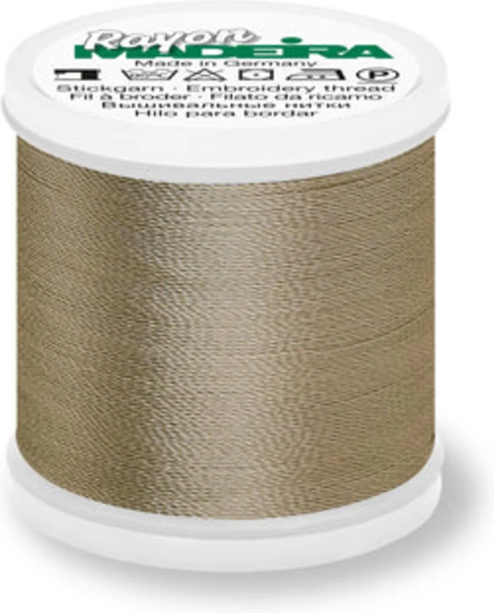 Madeira Rayon 40 1136