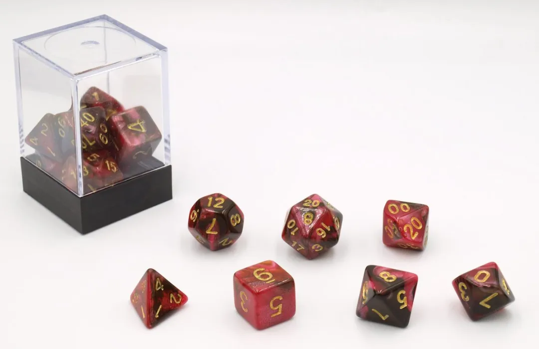 HOT Games Dobbelstenen Set 7 Stuks
