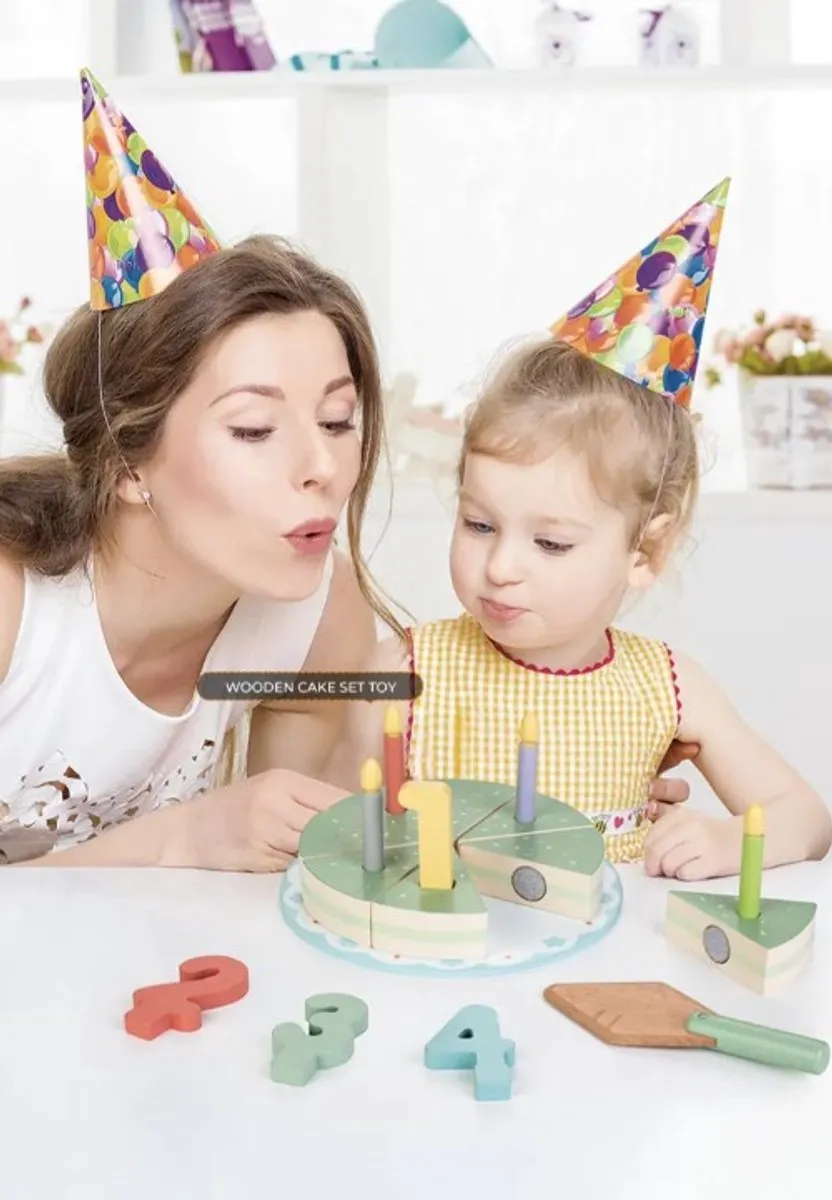 LiasToys - Houten Montessori Verjaardagstaart - Zelf Versieren - Educatief Speelgoed Keuken - Verjaardag Baby 1, 2, 3 en 4 Jaar Taart - Keukenspeelgoed Accessoires - Houten Keukenaccessoires
