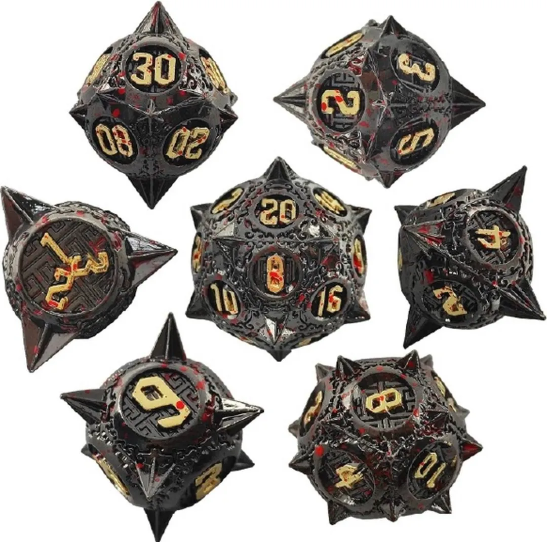 Lapi Toys - Dungeons and Dragons dobbelstenen - DnD Dice - Polydice - Dobbelstenen Dungeons Dragons - Metal dice - Metalen Dobbelstenen - DnD Dice Set - 1 set (7 stuks) - Metaal - Zwart - Goudkleurig