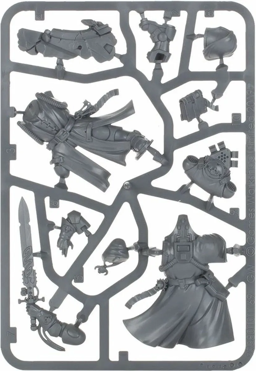 Games Workshop Space Marines Primaris Librarian in Phobos Armour