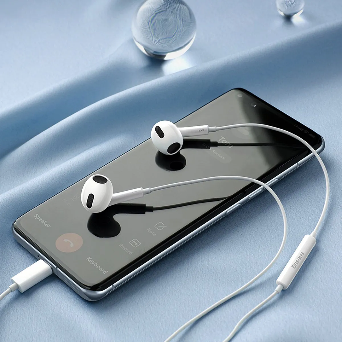 Baseus C17 Type-C In-Ear Koptelefoon - Wit - afbeelding 4 van 6