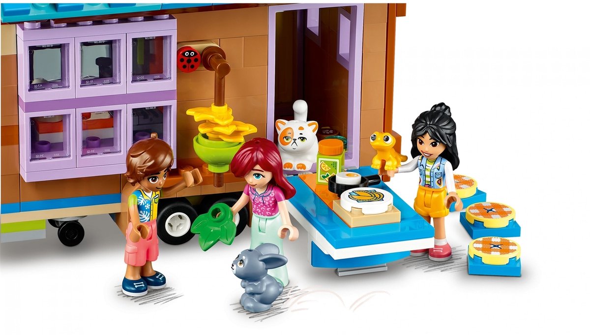 LEGO Friends Tiny House Kampeerset met Bos, Huisdieren en Speelgoedauto - 41735