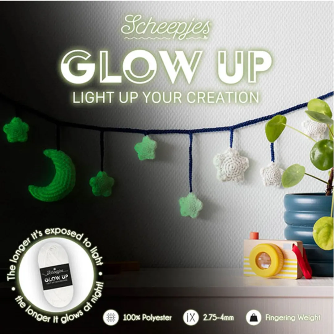 Scheepjes Glow Up 1001 Luminescent Wol - Wit