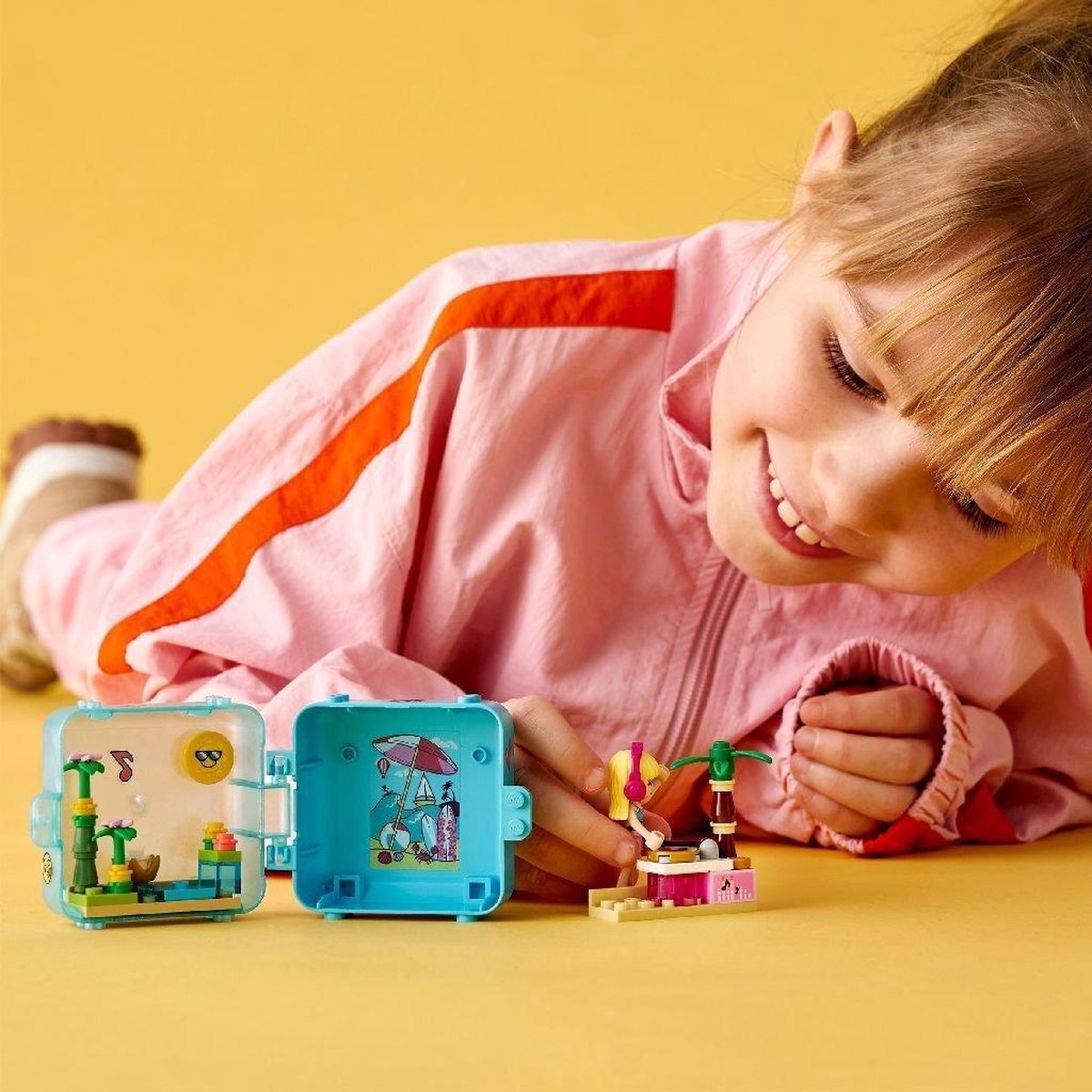 LEGO Friends Stephanie's Zomerspeelkubus - 41411