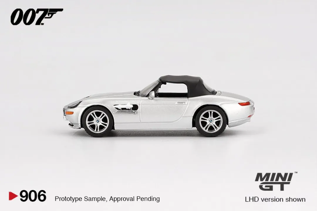 Mini GT BMW Z8 James Bond MGT00579