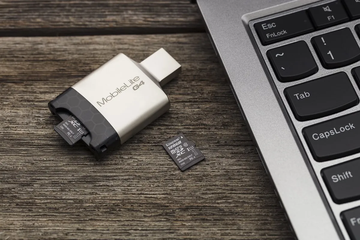 Kingston 32GB microSDHC UHS-I SDCS2/32GB - met SD-adapter
