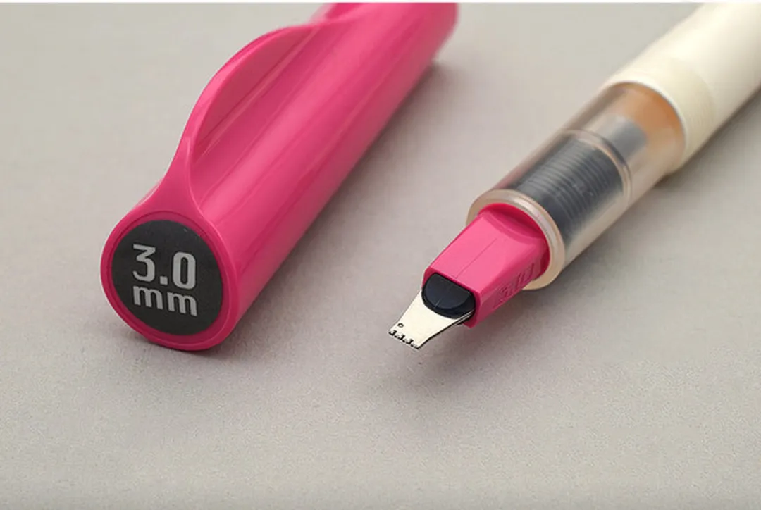 Pilot Parallel Pen FP3-30-SSN - 3.0mm - Kalligrafie - Zwart/Rood - Hard roze/wit