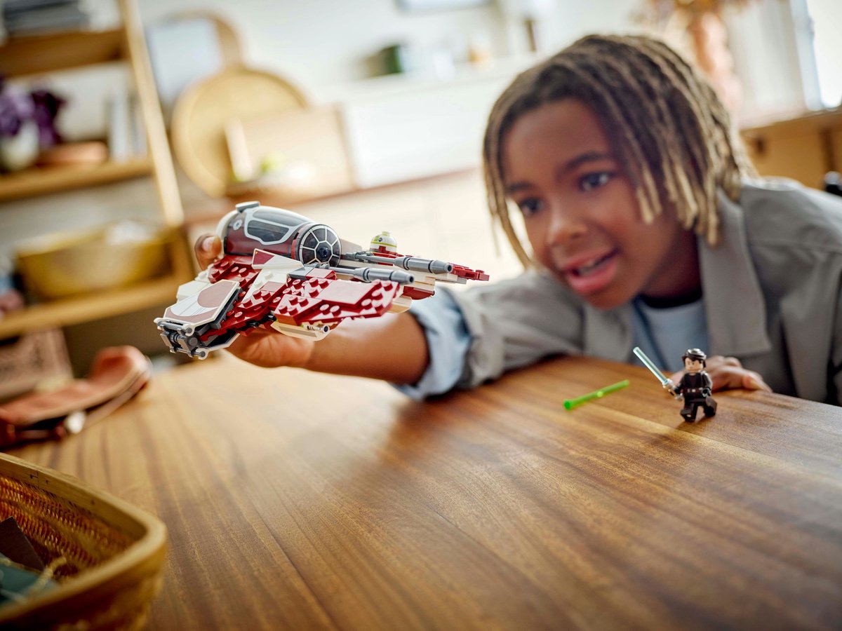 LEGO Star Wars™ Ahsoka's Jedi Interceptor™ 75401