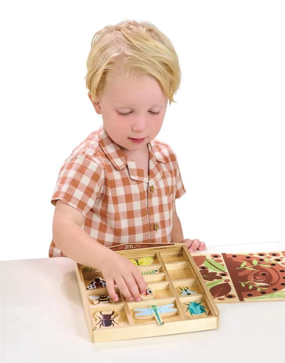 Tender Leaf Toys Insectenhotel 4608487 - 20,2x26,3x3cm - Print
