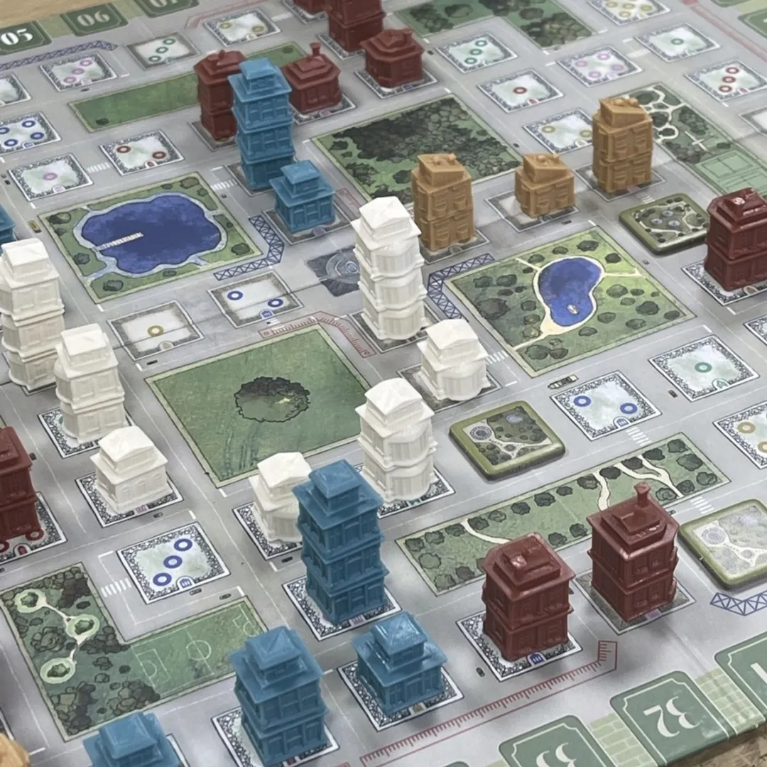 White Goblin Games Stapelstad 3D Bouwspel - 2-6 Spelers