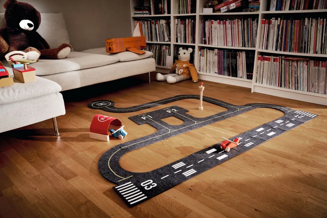 Goki Play Set Airport - Multicolor
