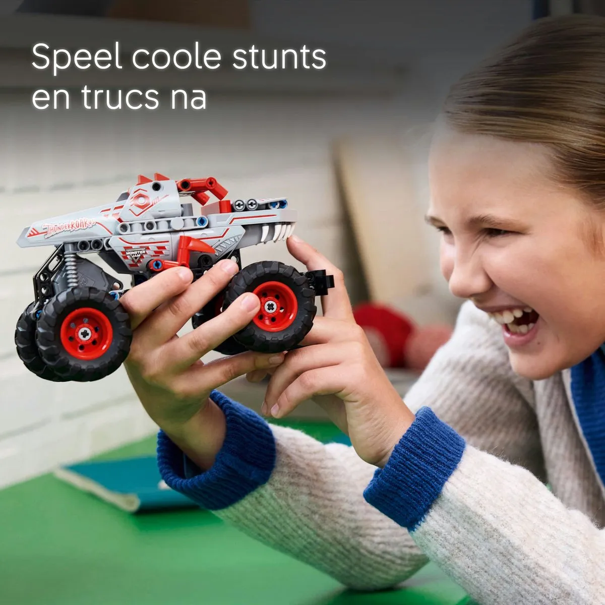 LEGO Technic Monster Jam ThunderROARus Pull-Back Truck 232 Stukken - Meerkleurig