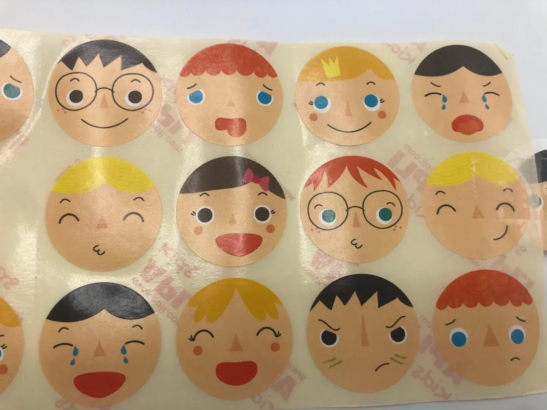 Apli Kids Emoties Stickers Rol - 360 Stuks - Beige Assorti