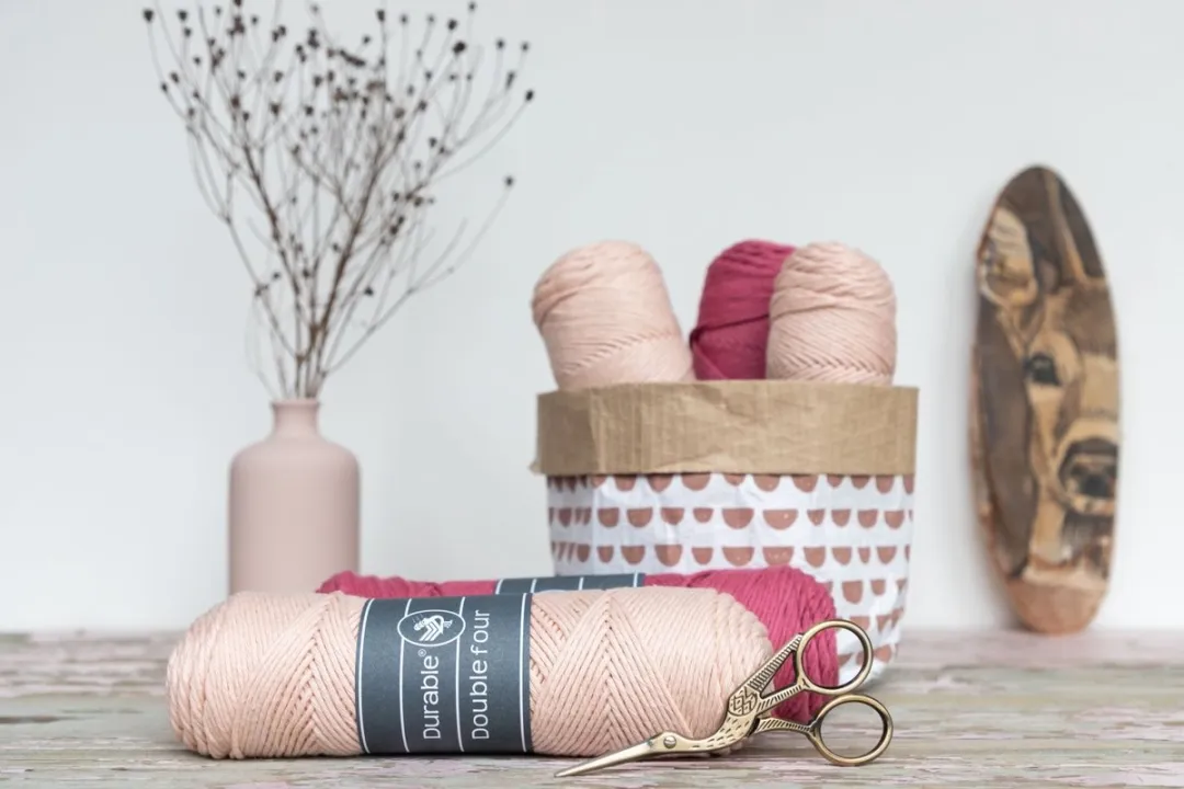 Durable Double Four Pale Pink Katoengaren