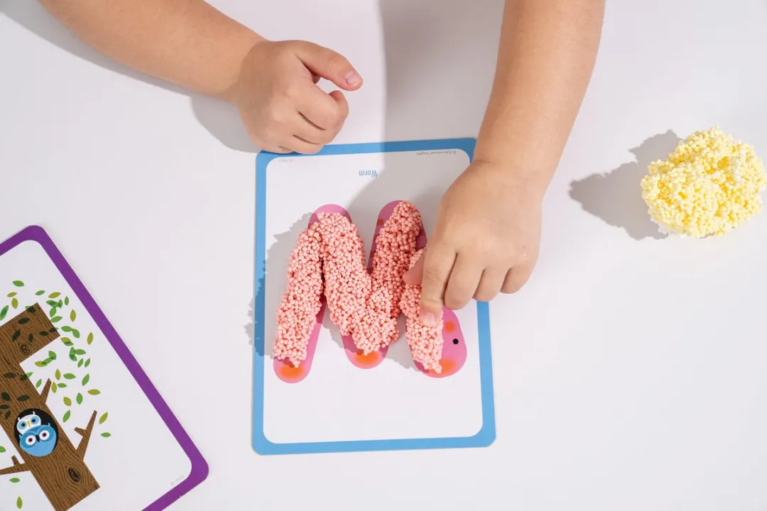 Learning Resources Playfoam Shape & Learn Letter Sounds Set - Multicolor