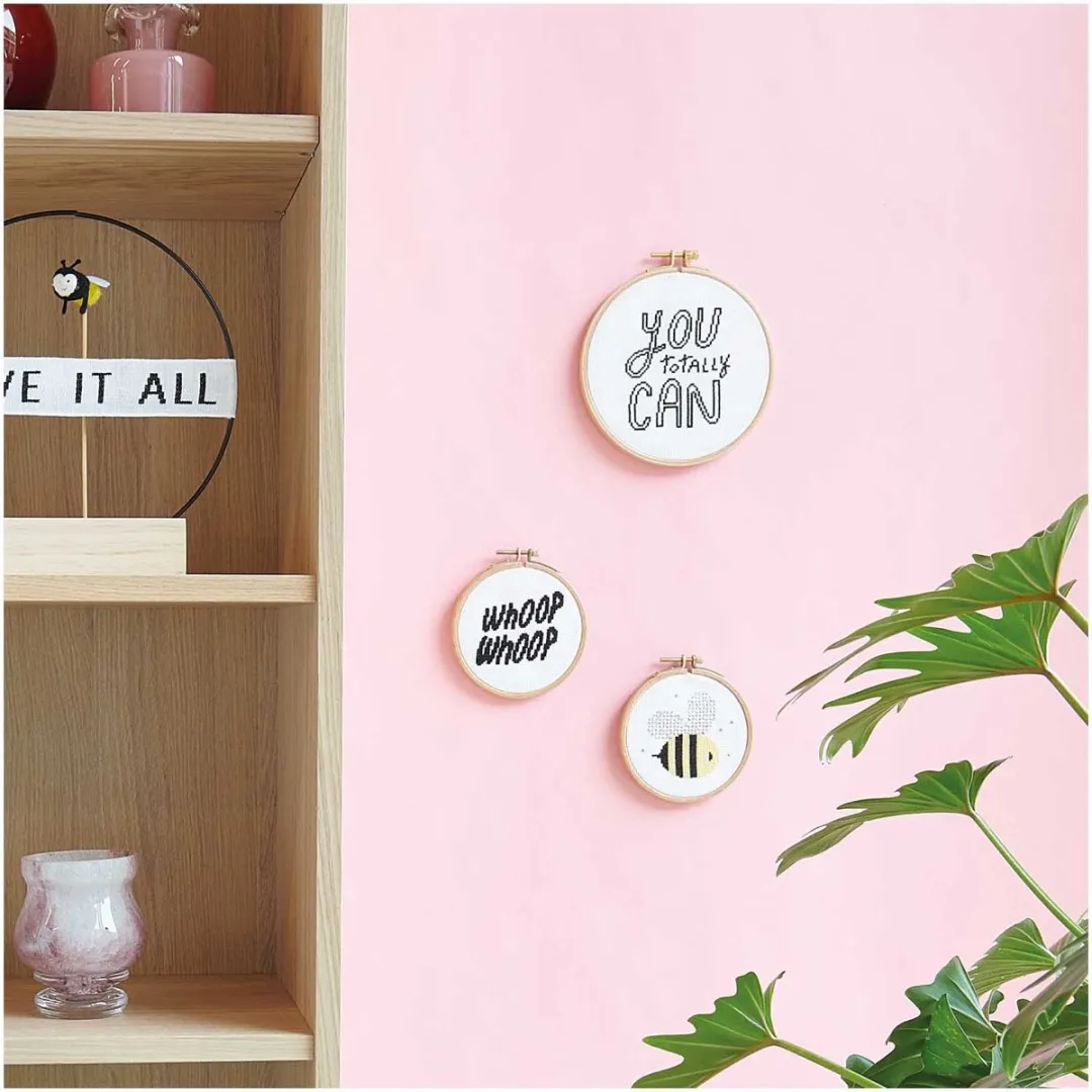 Rico Design Borduurpakket - Geel/Wit/Zwart