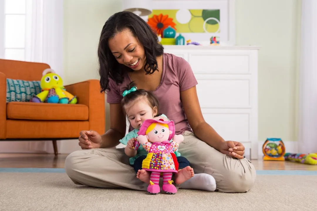Lamaze Mijn Vriendin Emily Knuffel - Meerdere kleuren