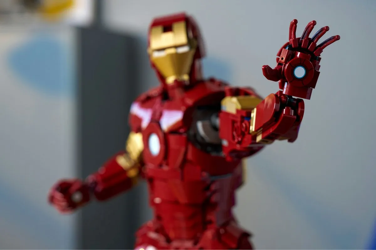 LEGO Marvel Iron Man Mark 3 76344 - 1297 Stukken - Multicolor