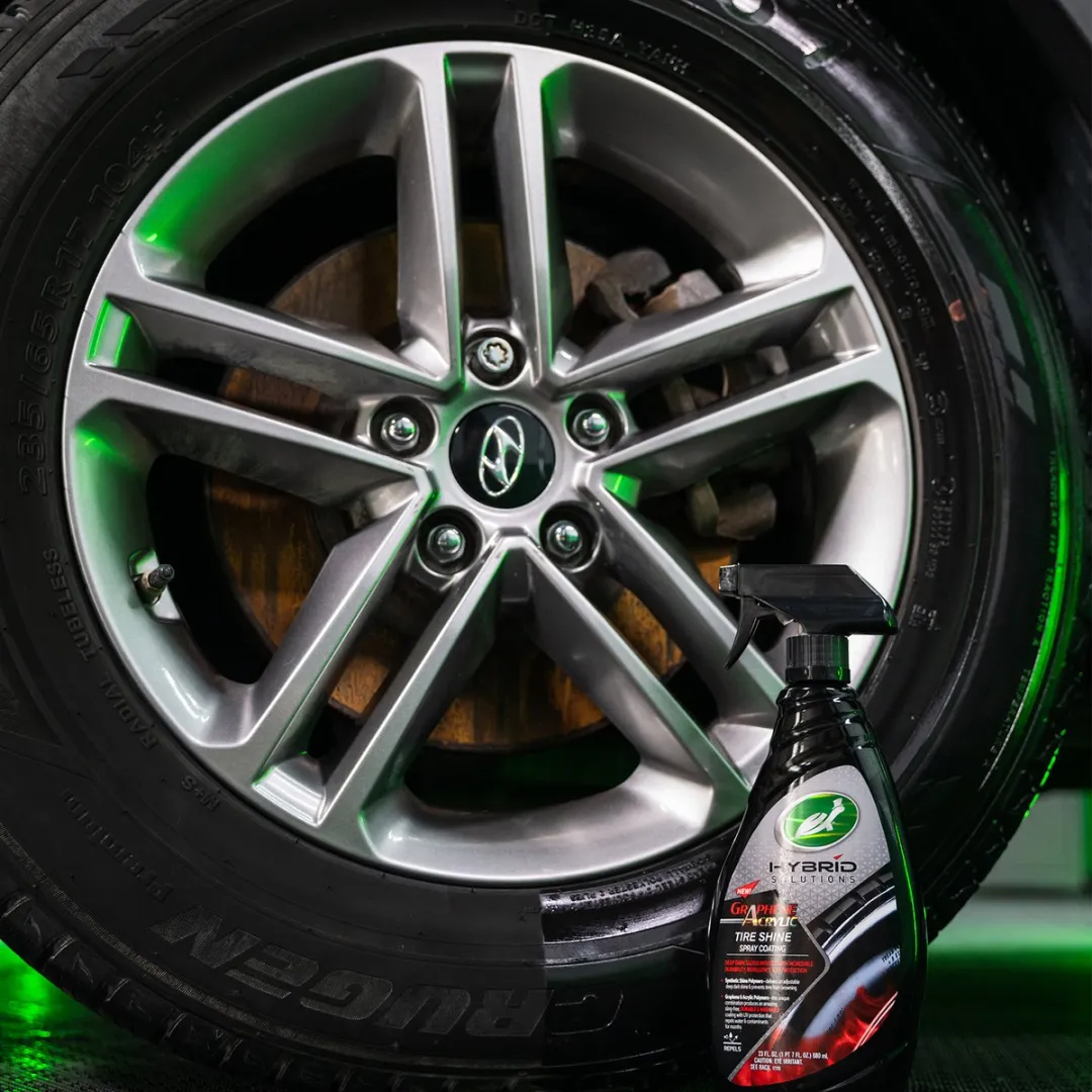 Turtle Wax HS Tyre Shine Spray 680ml