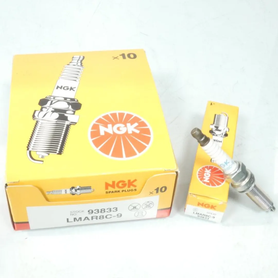 NGK LMAR8C-9 Bougie - Zilver