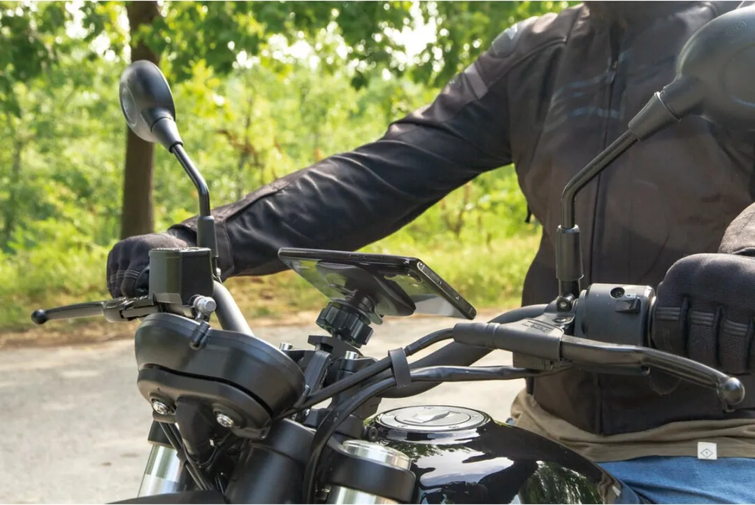 Lampa Optiline Mag Pro Universele Telefoonhouder - Scooter/Quad - Zwart