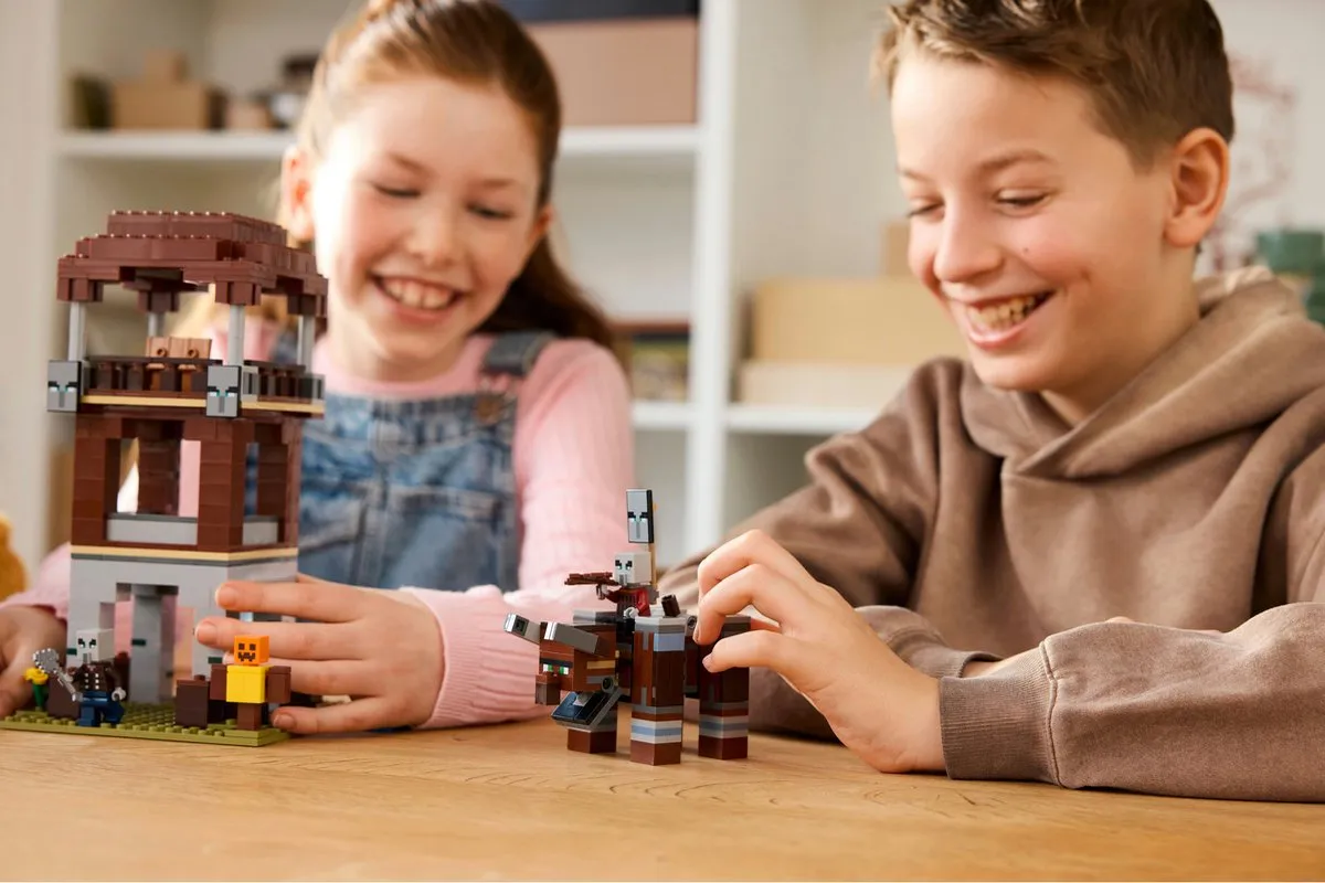LEGO Minecraft De Plunderaar Buitenpost 21278 - 665 Stukken - afbeelding 6 van 6