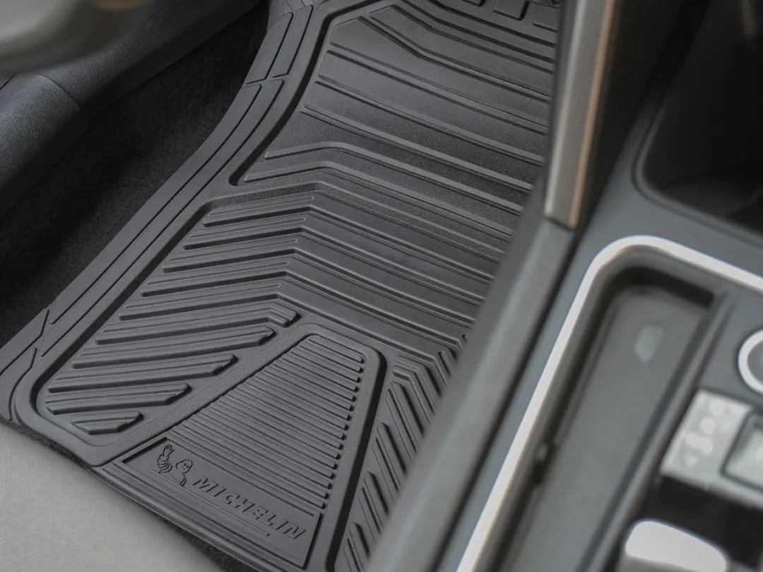 Michelin Automatten Universeel - 2 Stuks - Zwart
