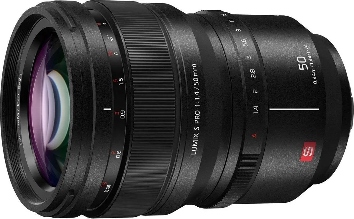 Panasonic Lumix S Pro 50 mm f/1.4