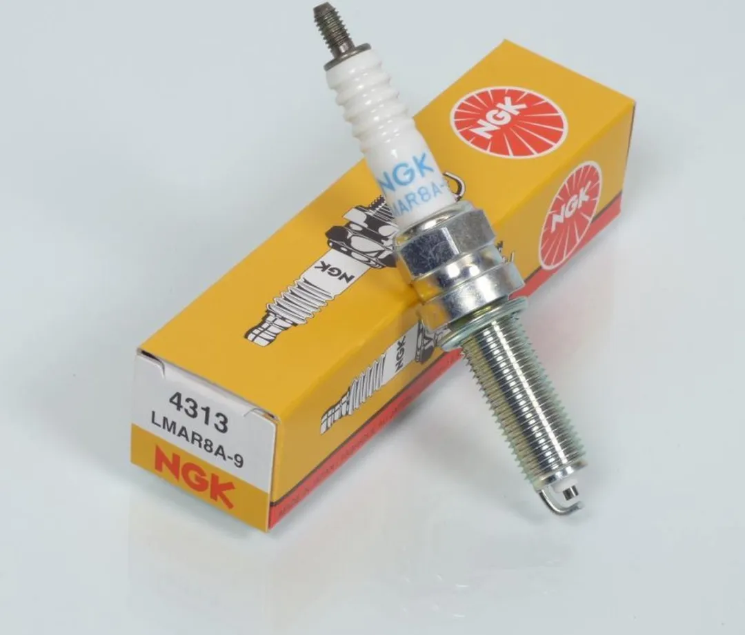 NGK Bougie D'Allumage 320 MT-03 Yamaha - Wit