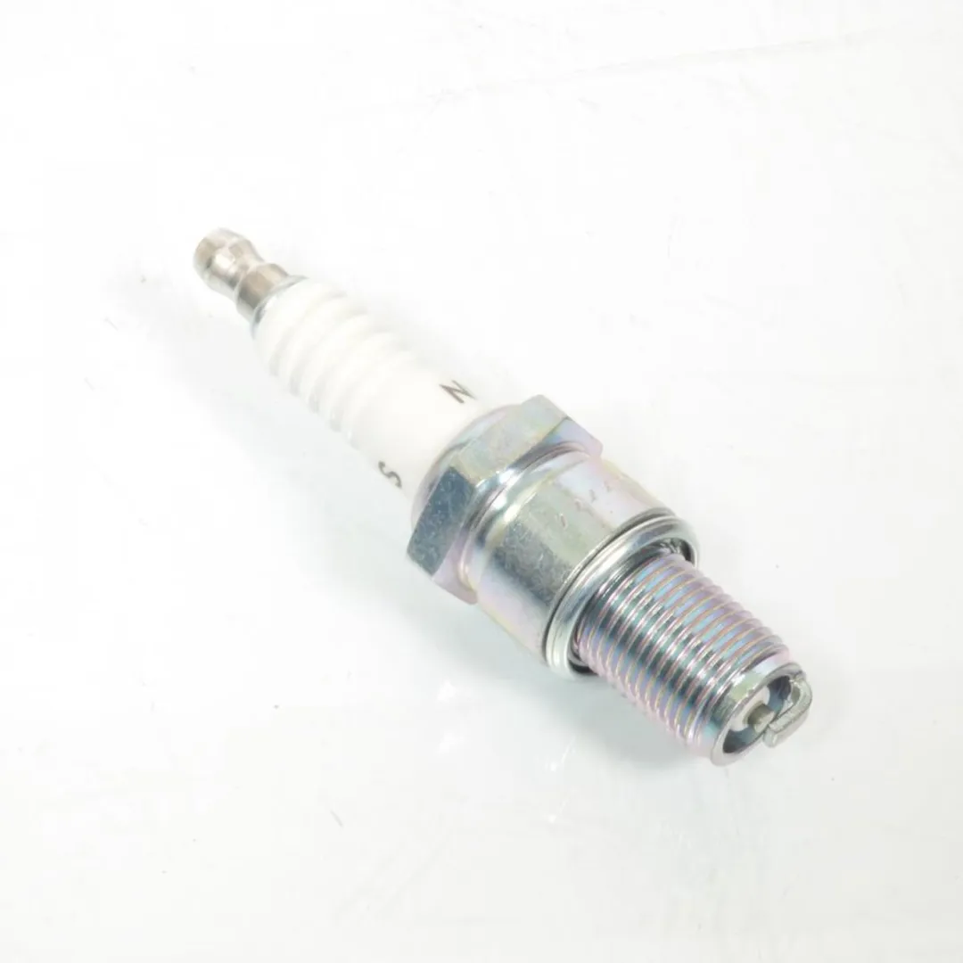 NGK Bougie B8ES 2411 - Motor HM 50 Six