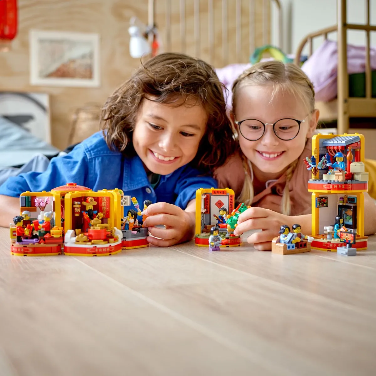 LEGO 80108 Tradities Chinees Nieuwjaar - 1066 Stukken - 12 Minifiguren - afbeelding 6 van 6